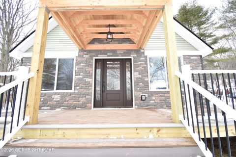 108 Stag Court Bushkill PA 18324