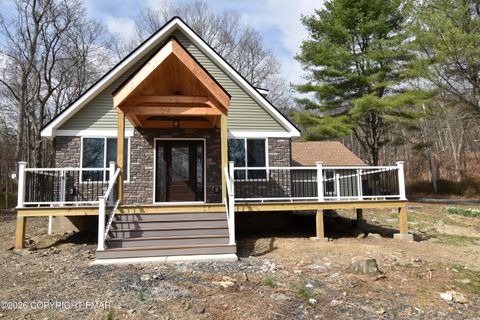 Homes For Sale - 108 Stag Court<br/> Bushkill, PA 18324