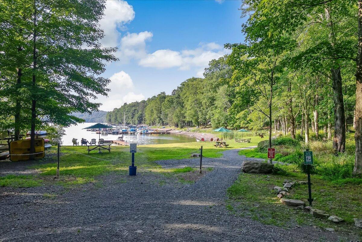 112 Beechwood Cove Road, Greentown, Pennsylvania image 42