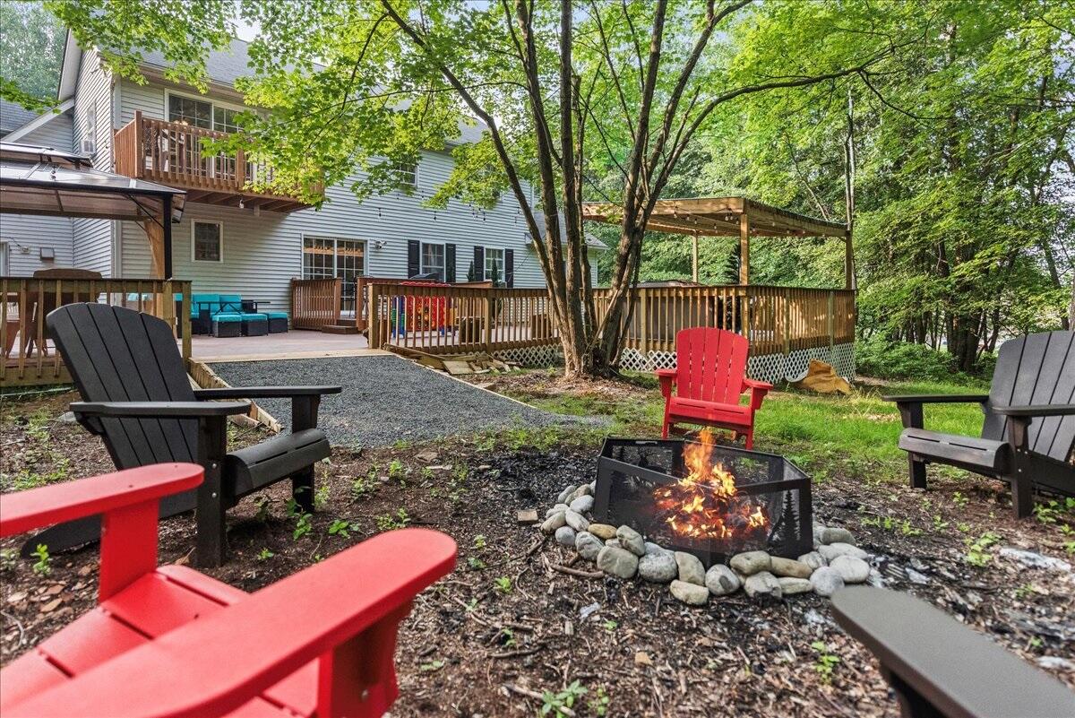 2115 Mink Lane, Long Pond, Pennsylvania image 3