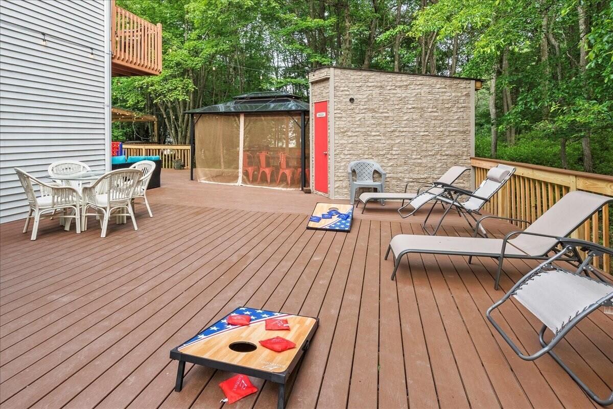 2115 Mink Lane, Long Pond, Pennsylvania image 36