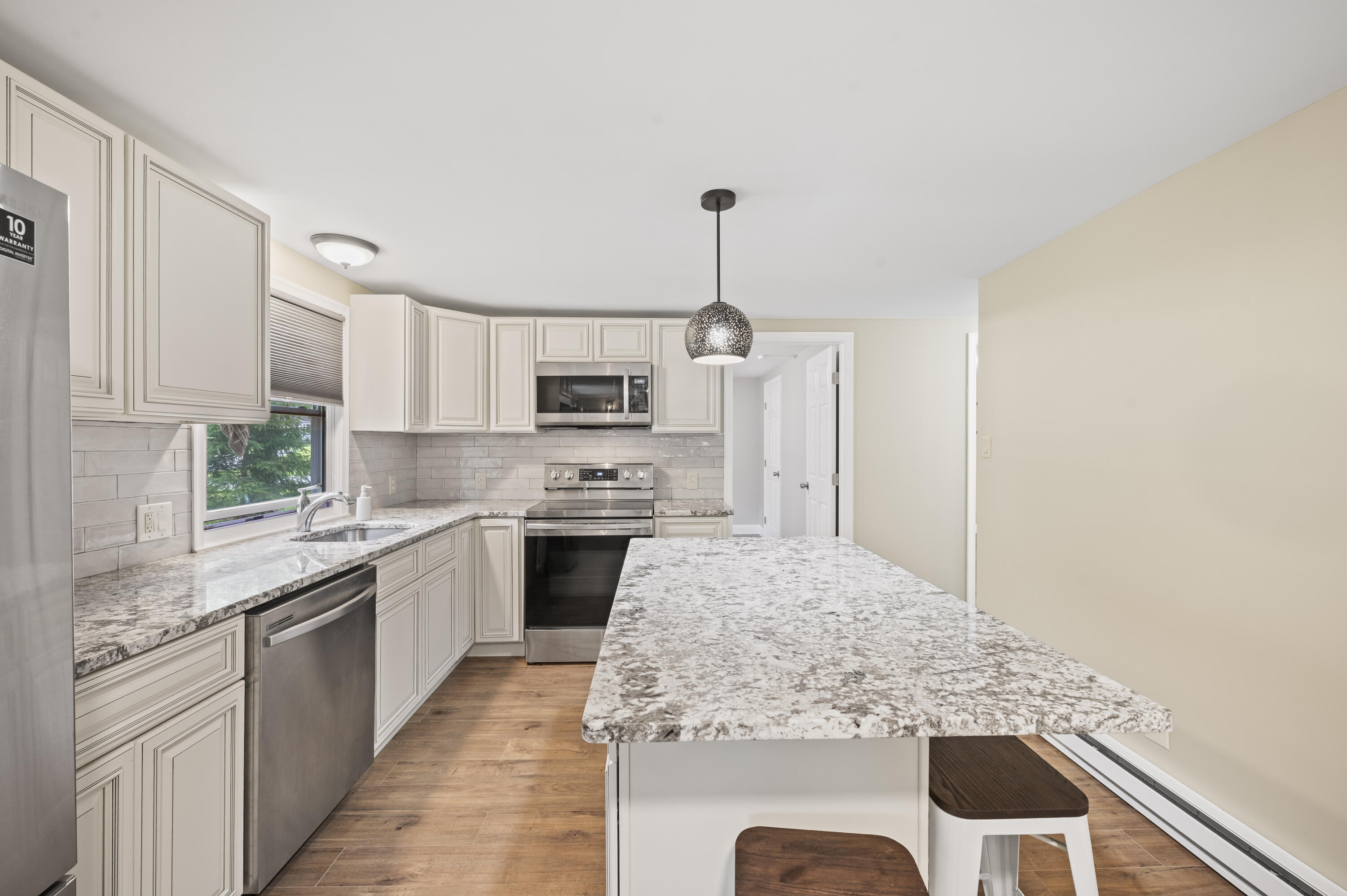 Albrightsville, Pennsylvania 18210, United States, 3 Bedrooms Bedrooms, ,2 BathroomsBathrooms,Residential,Active,167810