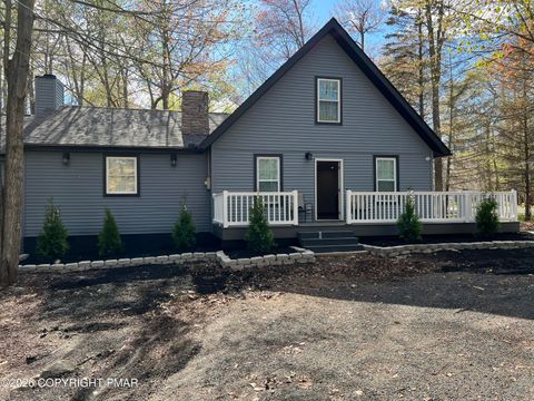 Homes For Sale - 7511 Crestview Drive<br/> Tobyhanna, PA 18466