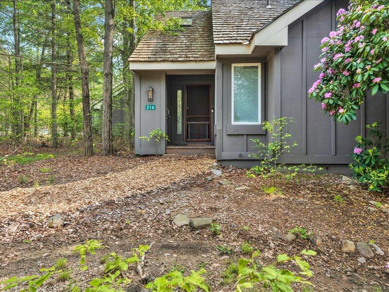 216 Snow Ridge Circle, Lake Harmony, Pennsylvania image 34