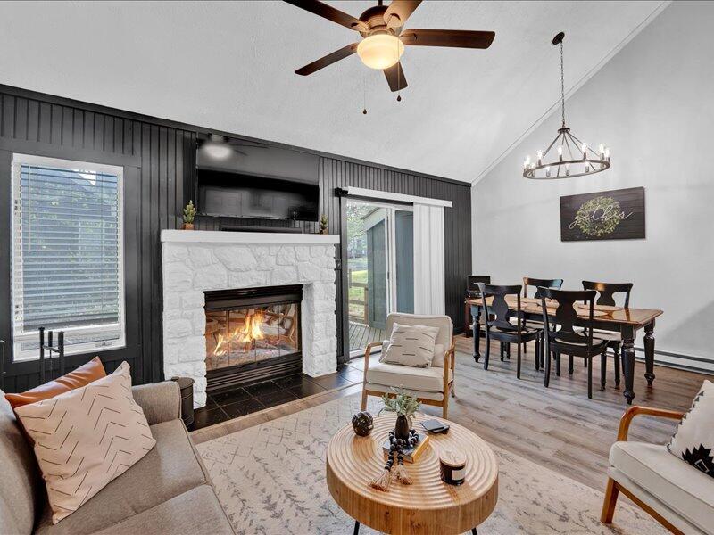 216 Snow Ridge Circle, Lake Harmony, Pennsylvania image 5