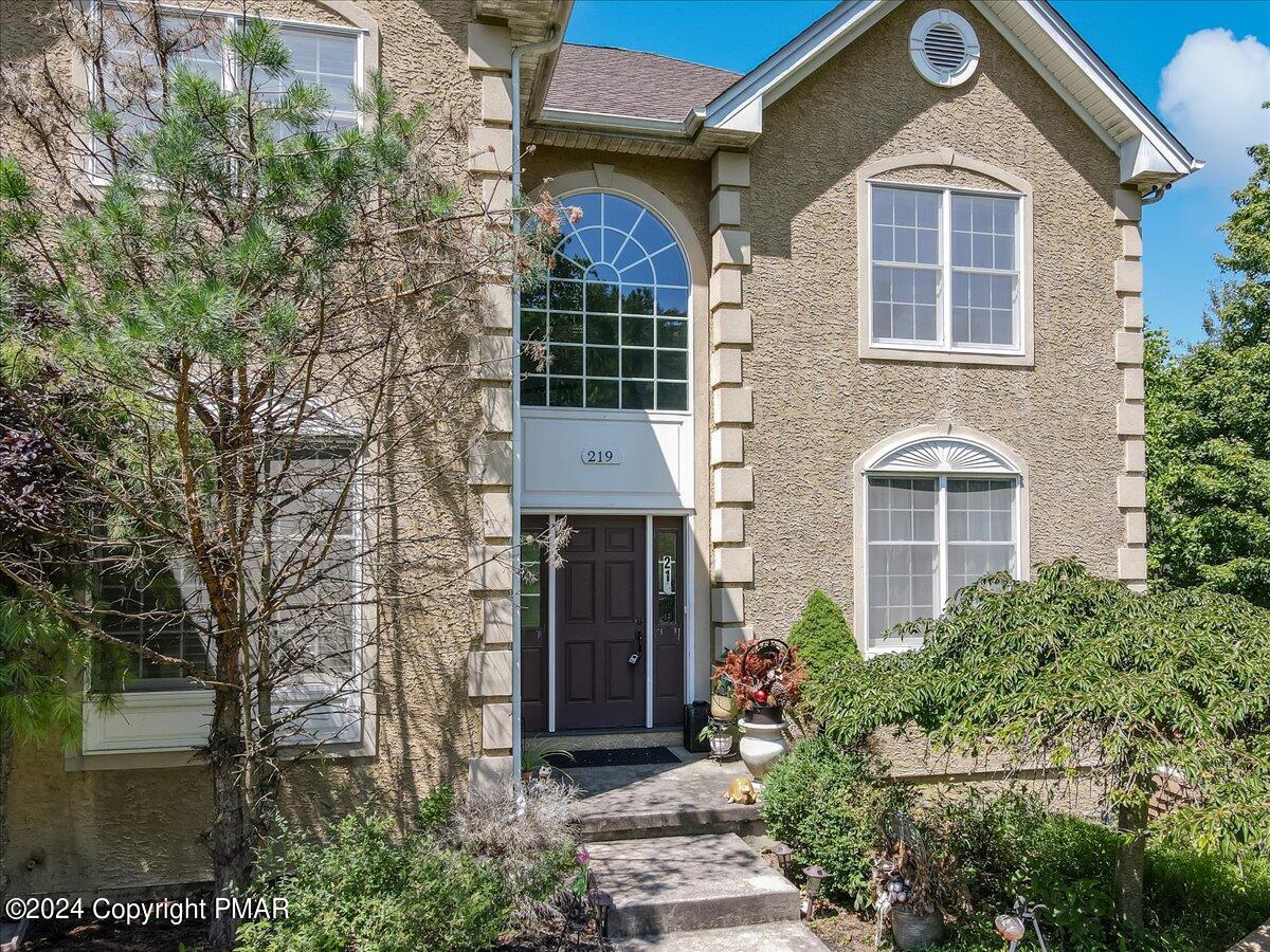 219 Saddle Creek Drive, Mount Bethel, Pennsylvania image 7