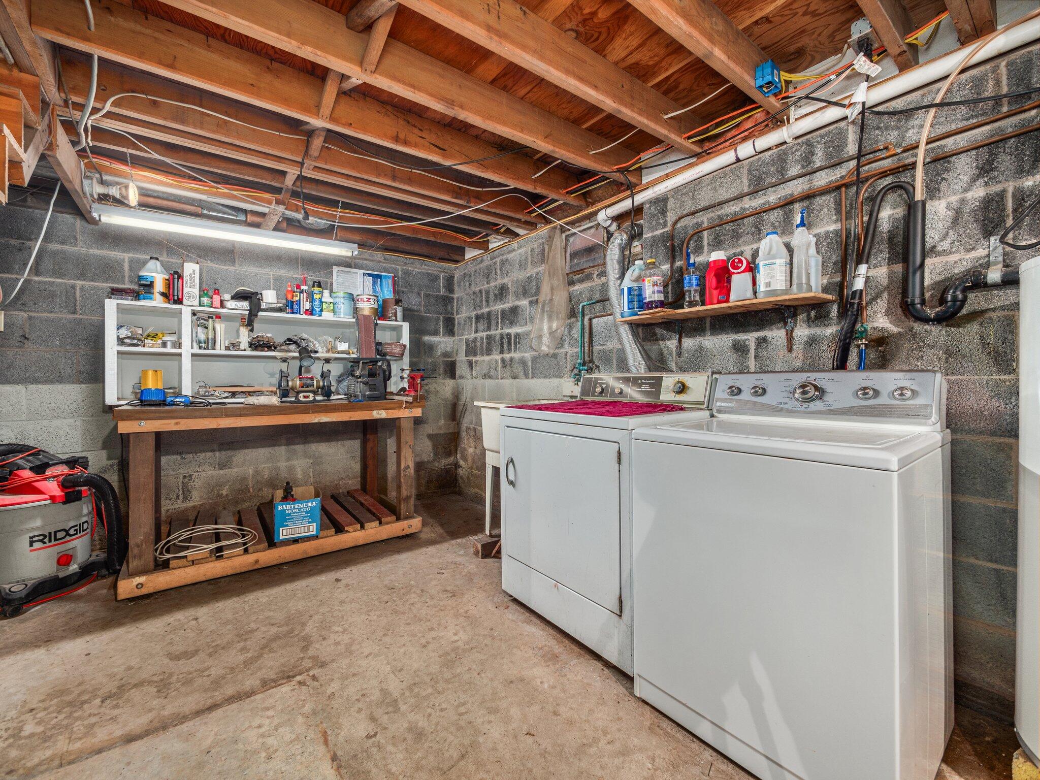 505 Moseywood Road, Lake Harmony, Pennsylvania image 20