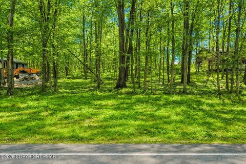 Vacant Land For Sale - 1825 Packanack Drive<br/> Gouldsboro, PA 18424