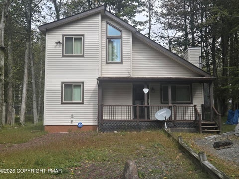 Homes For Sale - 7151 Robinwood Drive<br/> Tobyhanna, PA 18466