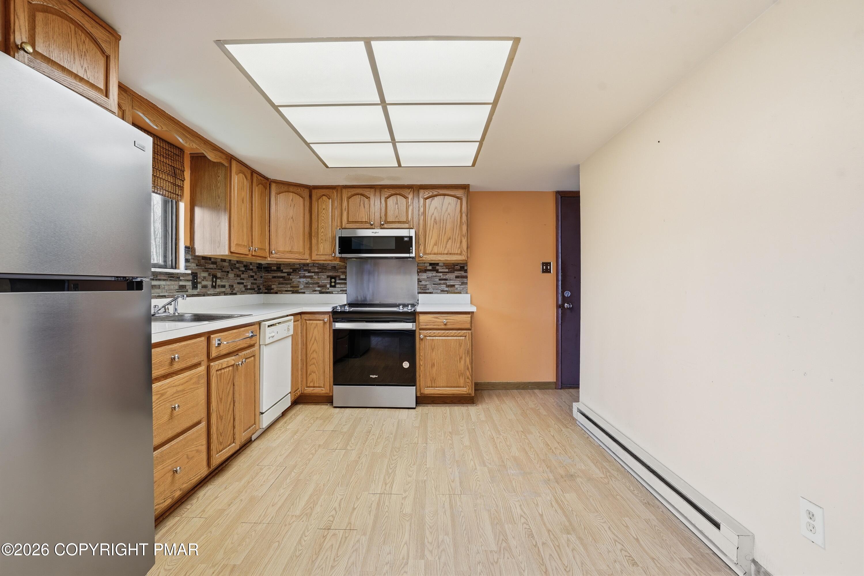 5040 Pine Ridge Road S