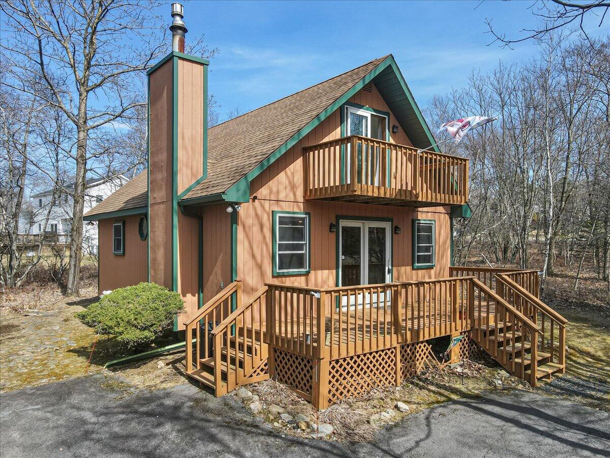 660 Twisted Oak Lane, Effort, Pennsylvania image 2
