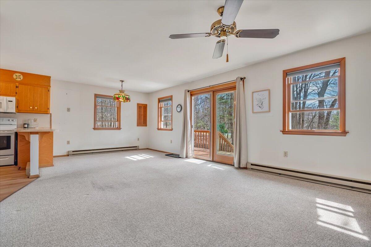 660 Twisted Oak Lane, Effort, Pennsylvania image 20