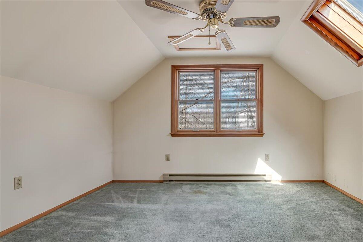 660 Twisted Oak Lane, Effort, Pennsylvania image 46
