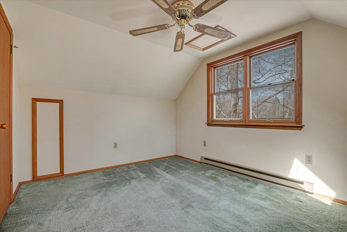 660 Twisted Oak Lane, Effort, Pennsylvania image 47