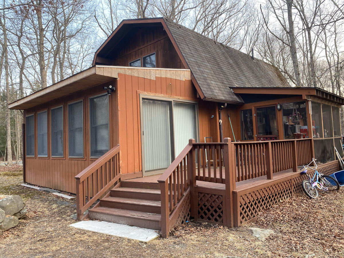 6118 Decker Road, Bushkill, Pennsylvania image 3