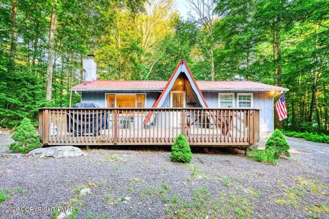 Homes For Sale - 5110 Tenicum Drive<br/> Pocono Lake, PA 18347