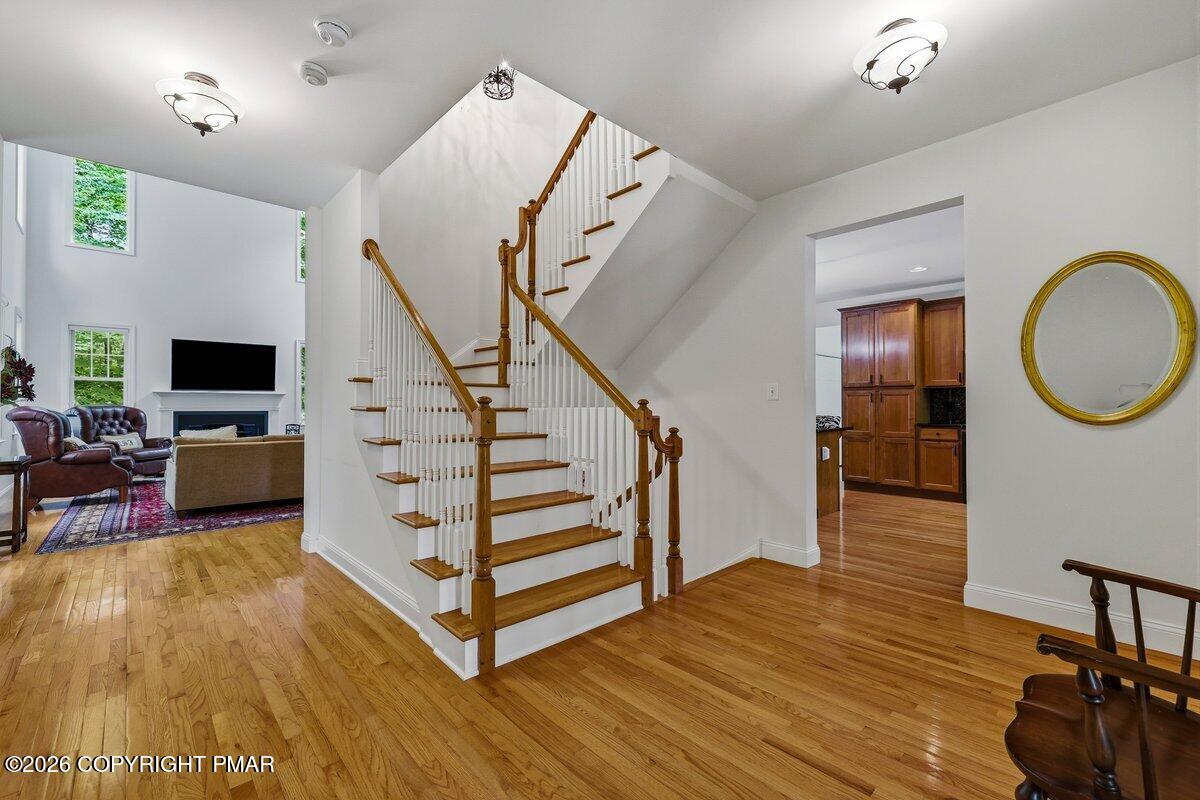 128 Creekside Road