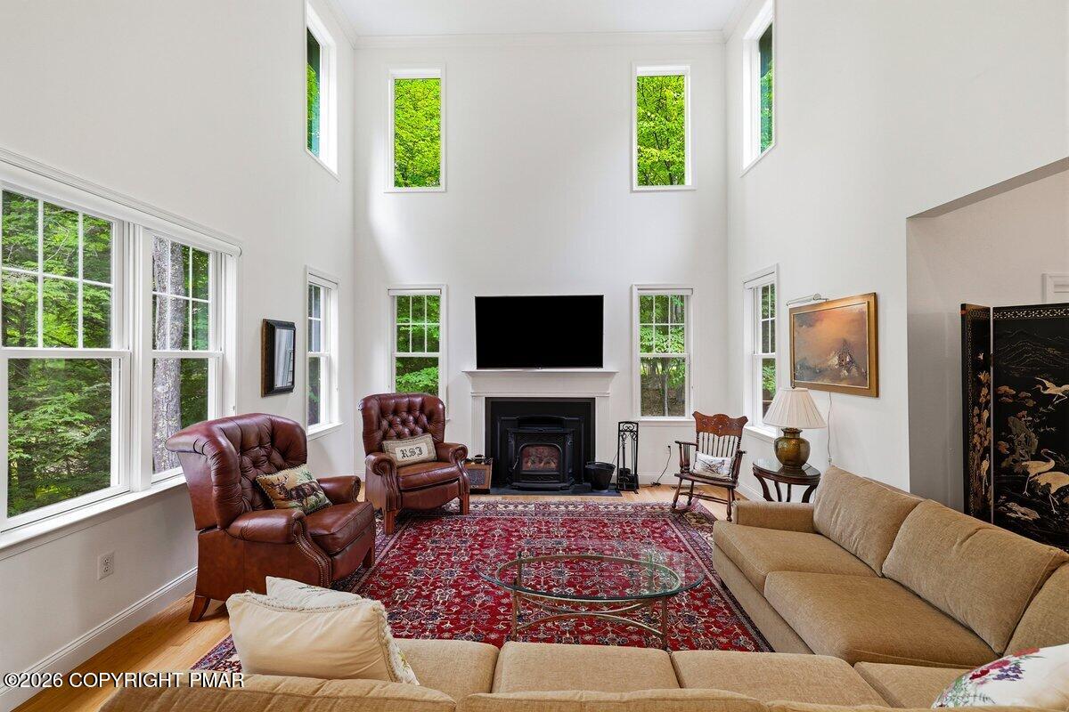 128 Creekside Road