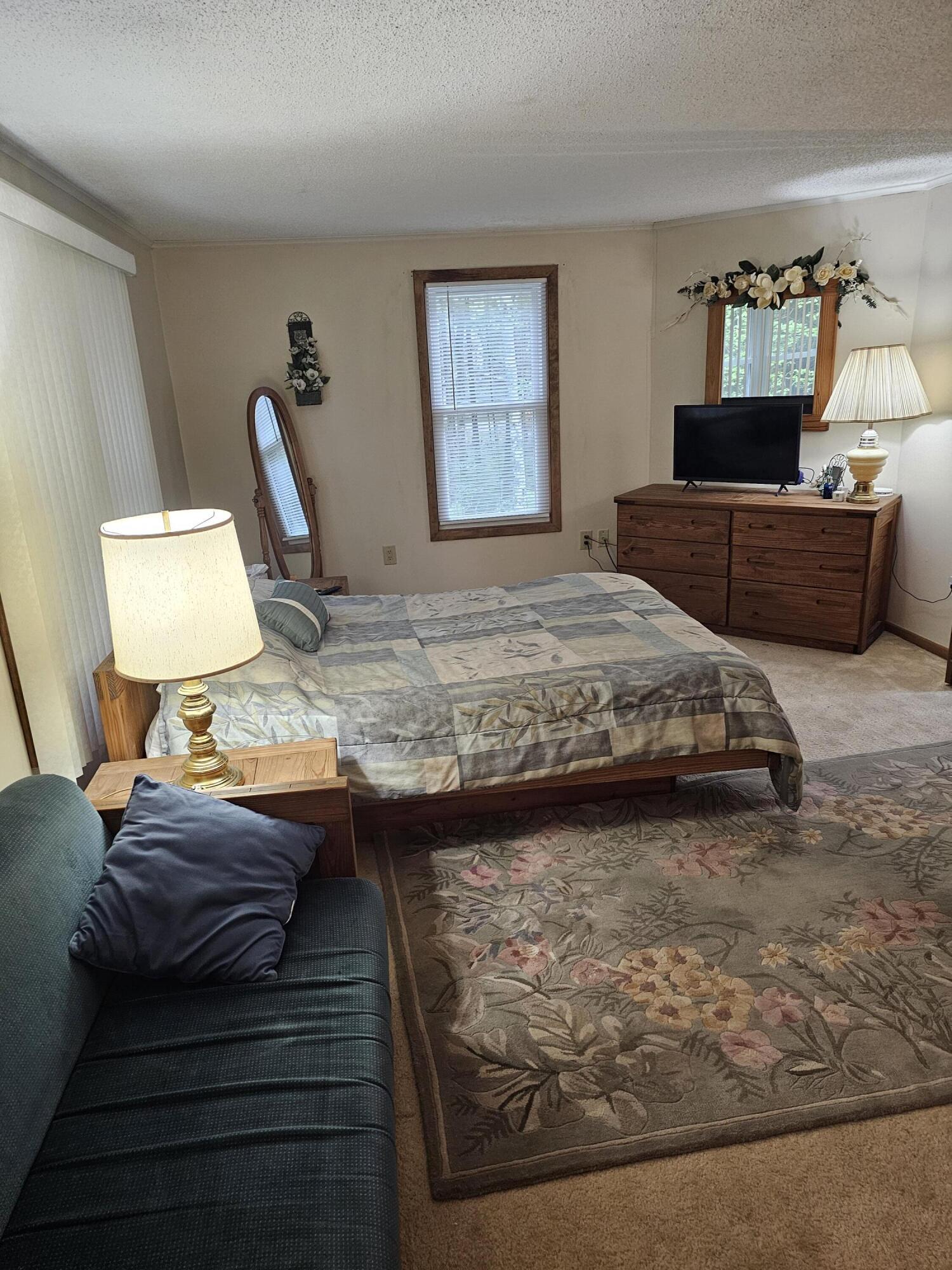 2134 Sheshequin Drive, Pocono Lake, Pennsylvania image 36