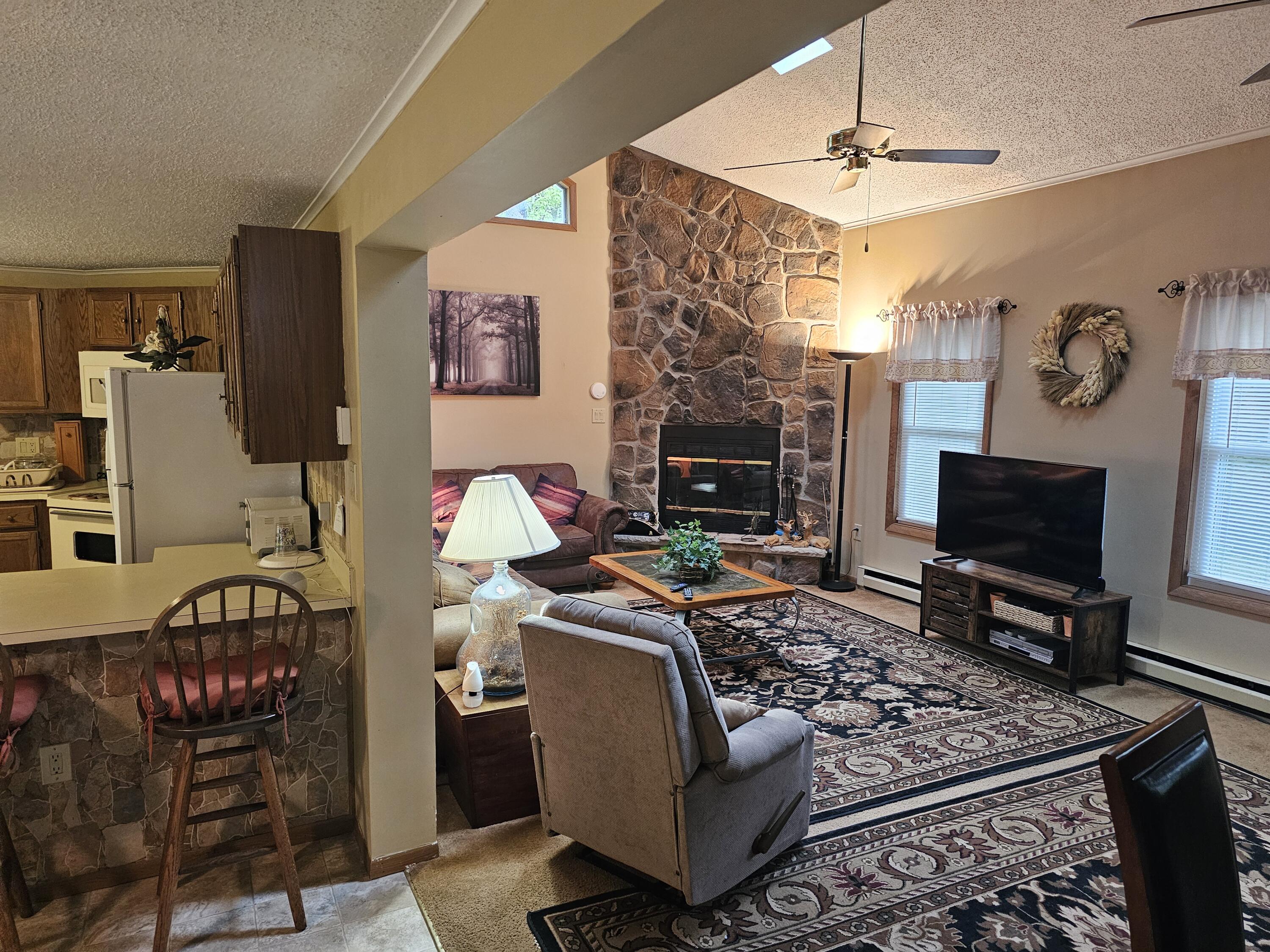 2134 Sheshequin Drive, Pocono Lake, Pennsylvania image 6
