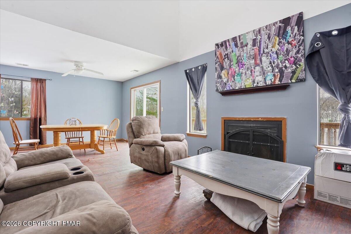 3301 Windermere Drive