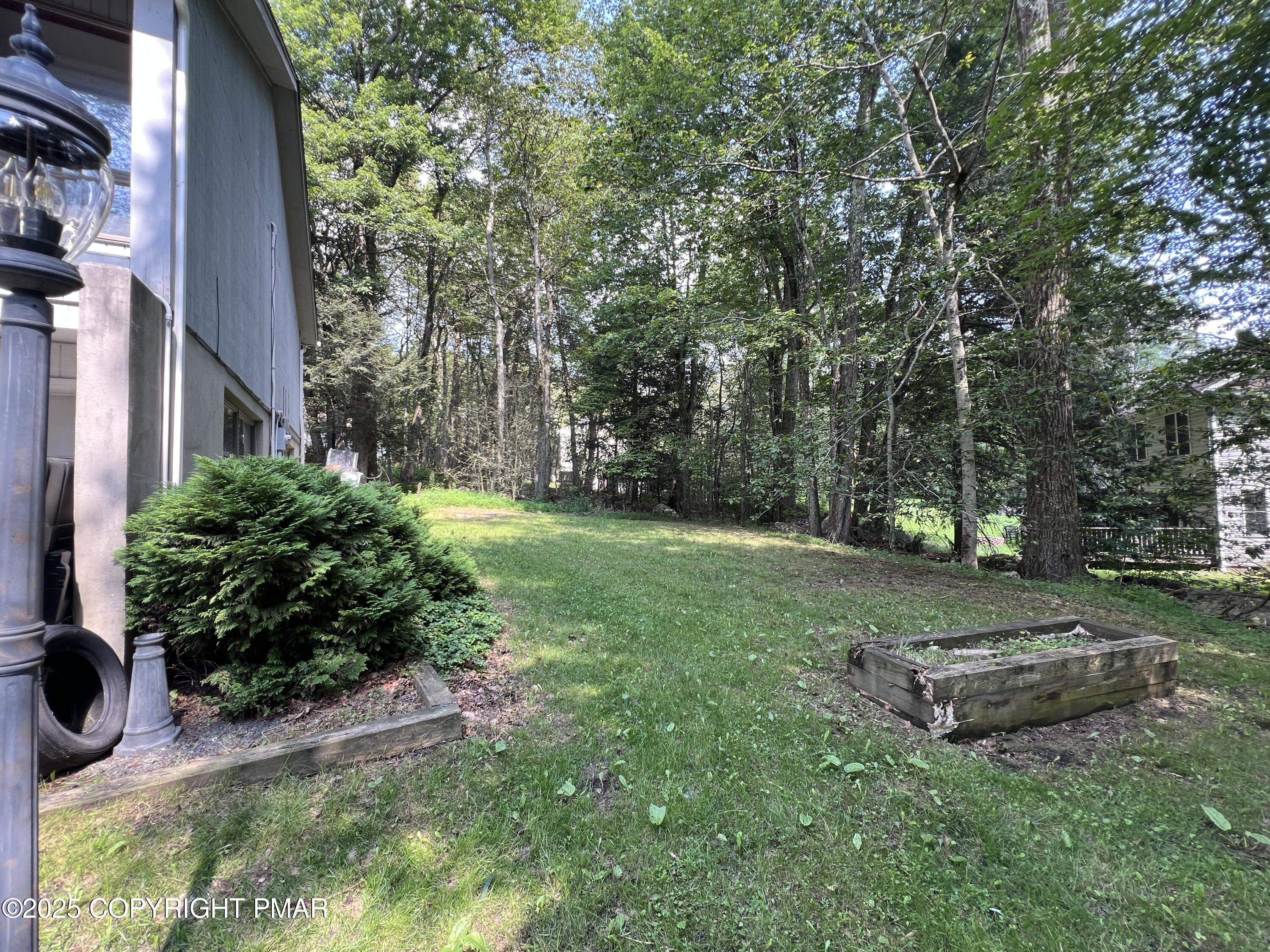 2533 Country Club Drive