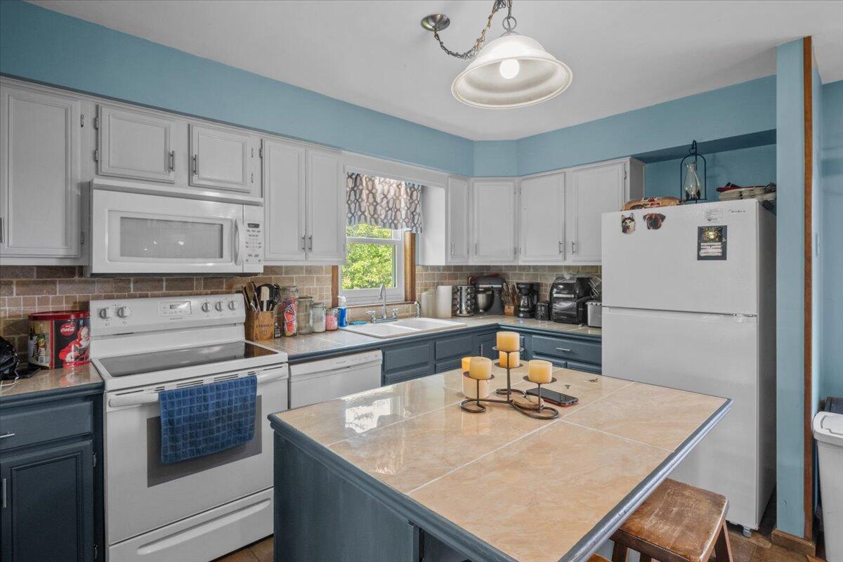 2448 Tacoma Drive, Blakeslee, Pennsylvania image 14
