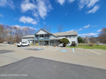 106 Shawnee Square Dr Unit 102 East Stroudsburg PA 18301