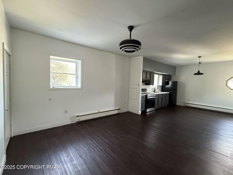 Homes For Rent - 132 E Main Street #1C<br/> Girardville, PA 17935