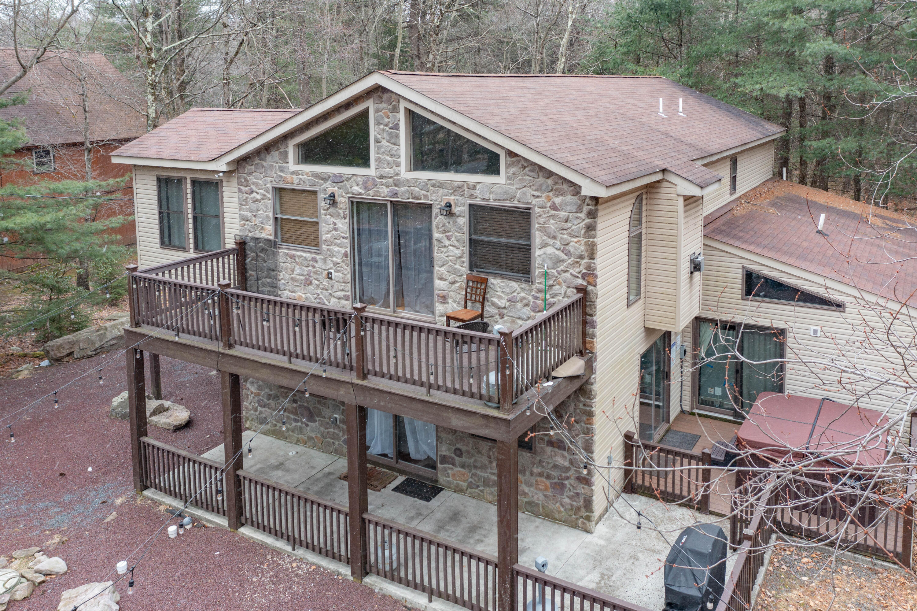 71 Lupine Drive, Lake Harmony, Pennsylvania image 3