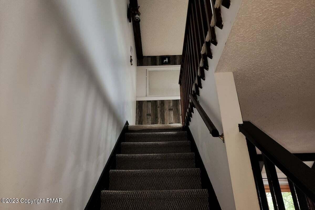 114 Cross Country Lane, Tannersville, Pennsylvania image 17