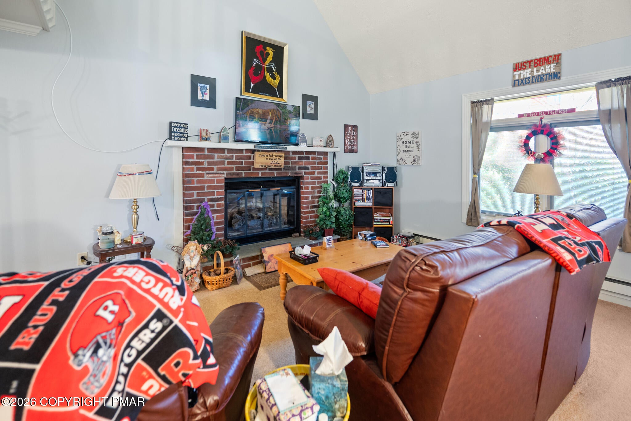 5554 Woodland Avenue