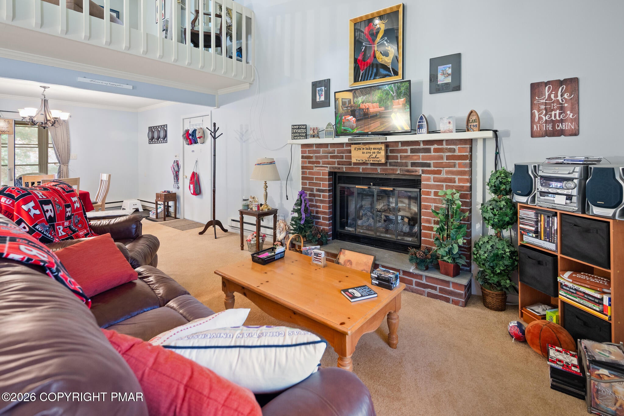 5554 Woodland Avenue