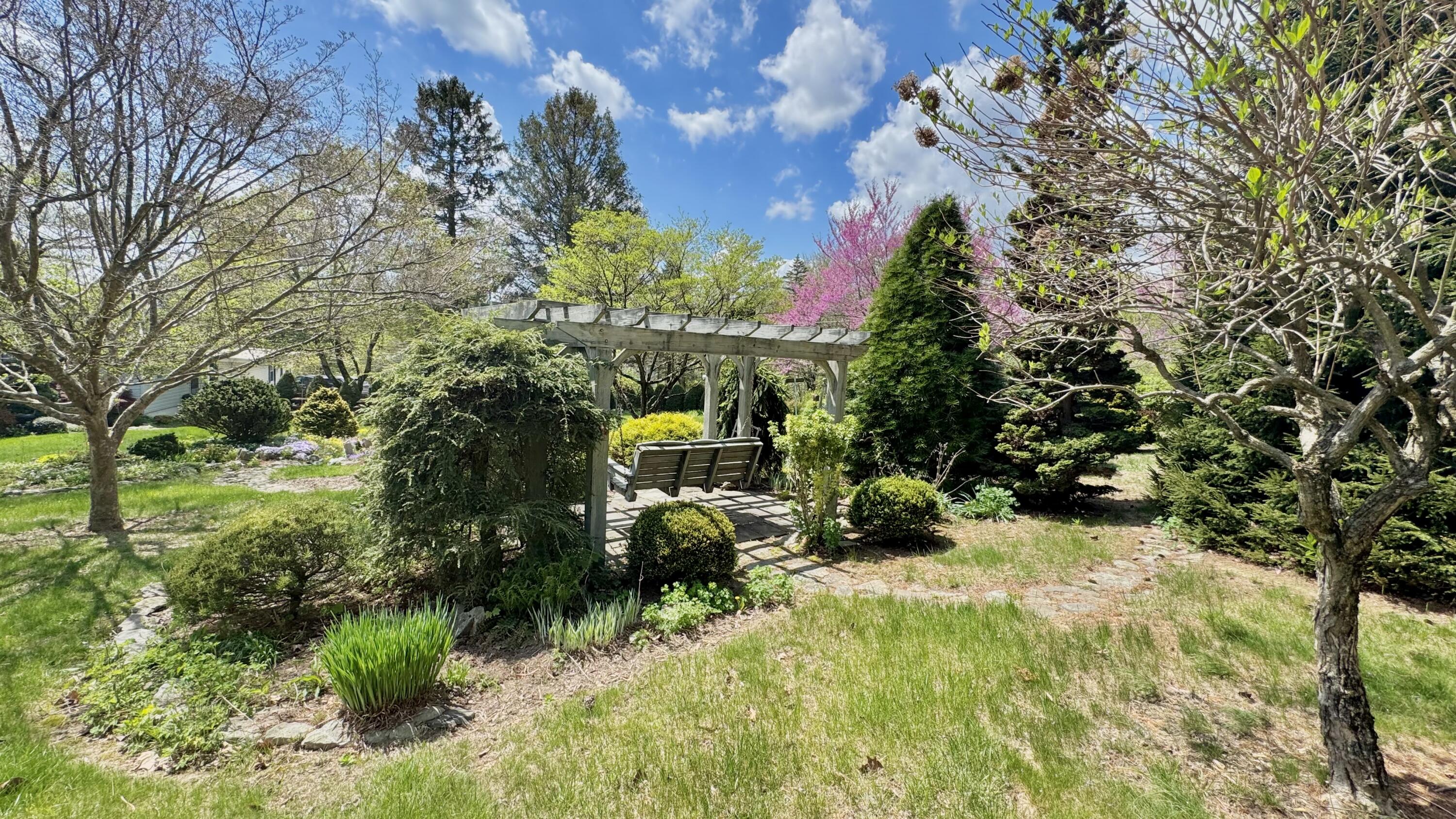 2111 Lakeside Drive, Kunkletown, Pennsylvania image 46