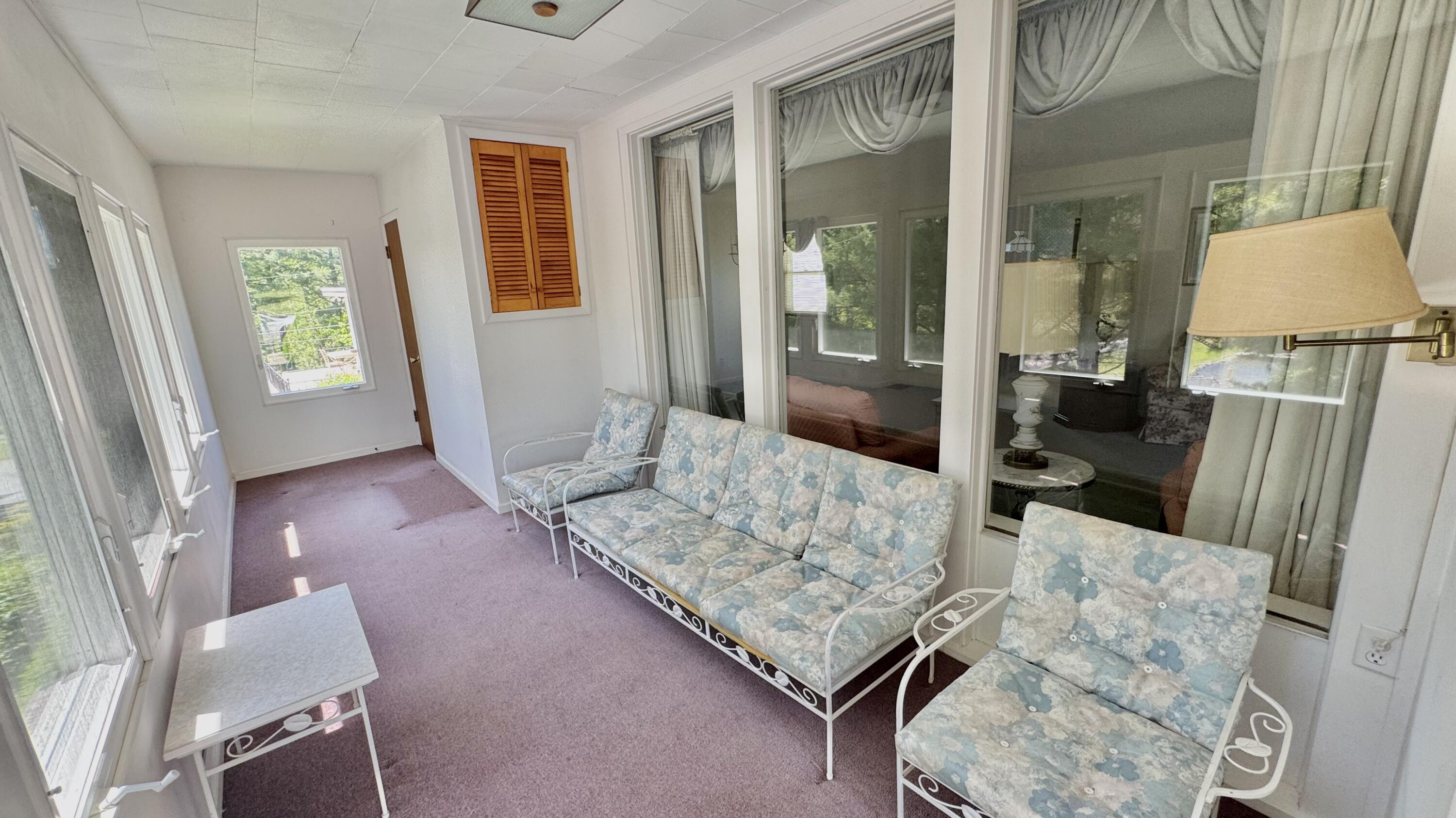 2111 Lakeside Drive, Kunkletown, Pennsylvania image 16