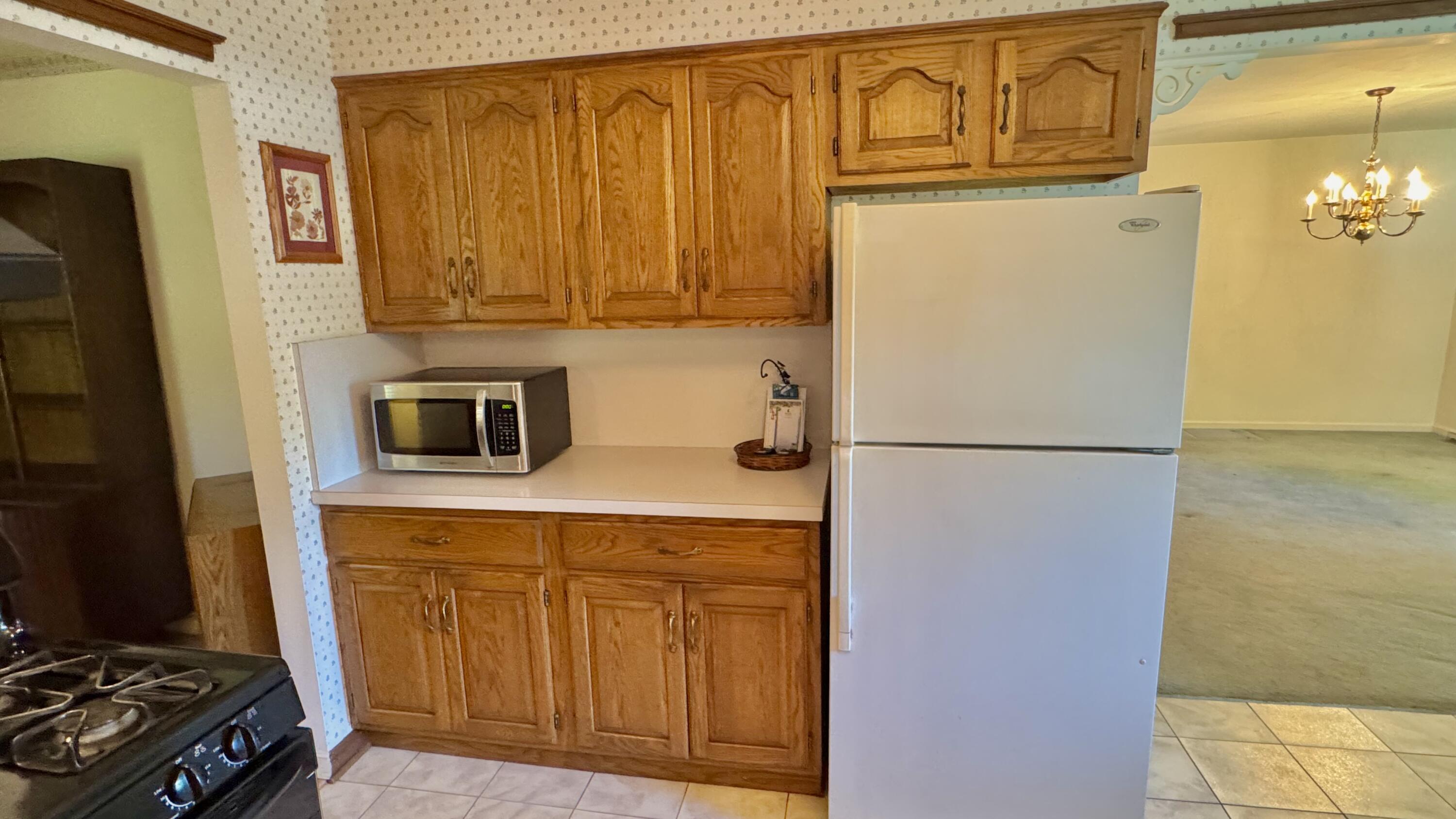 2111 Lakeside Drive, Kunkletown, Pennsylvania image 22