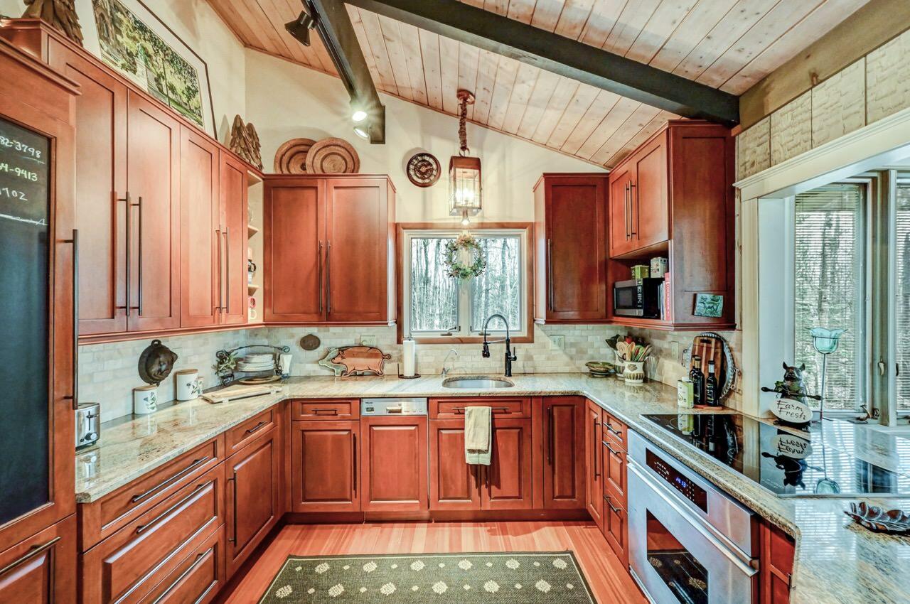 2251 White Oak Trail, Pocono Pines, Pennsylvania image 14