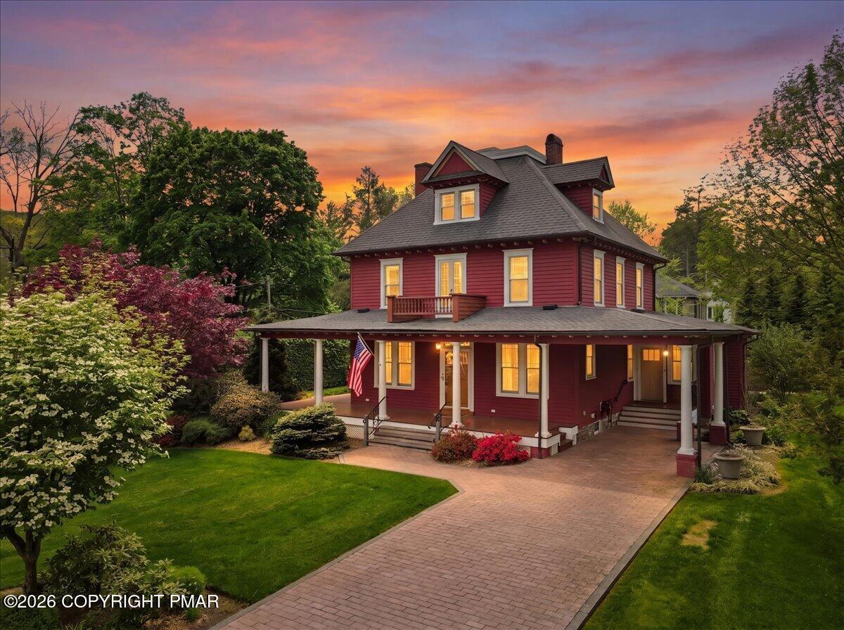 187 Minisink Avenue