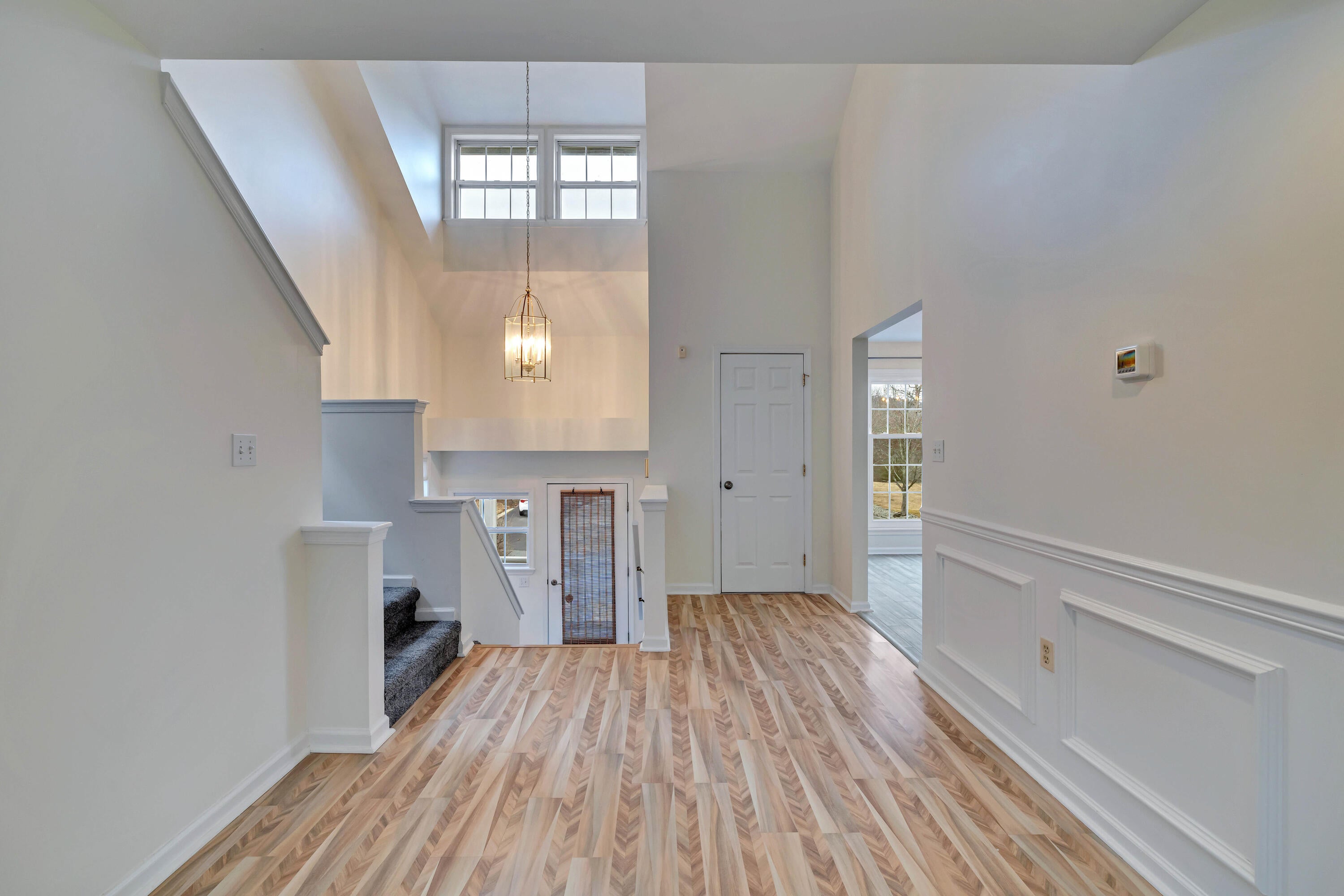 212 Hawthorne Village Court