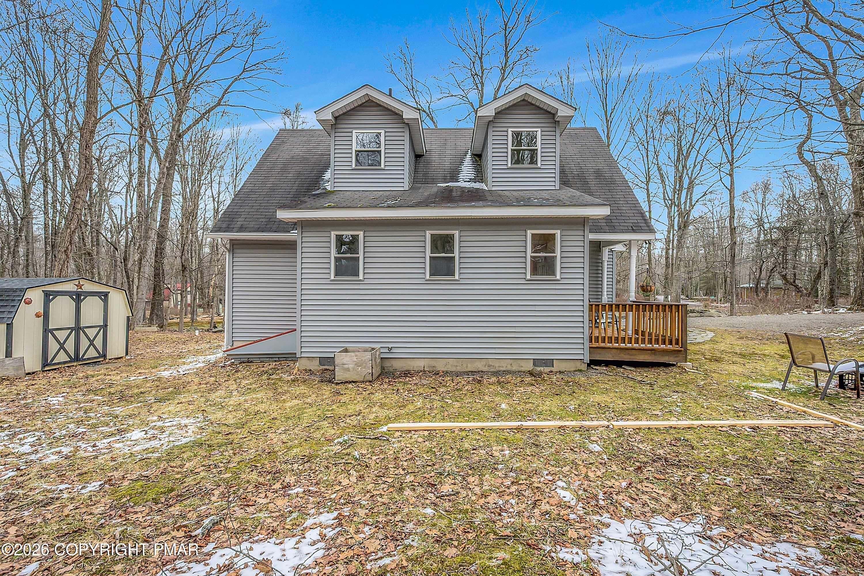 1505 Lake Lane