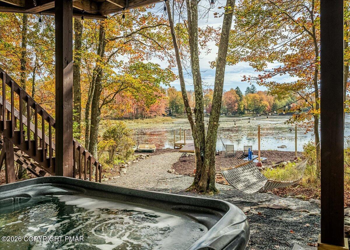 9 Birch Point Road