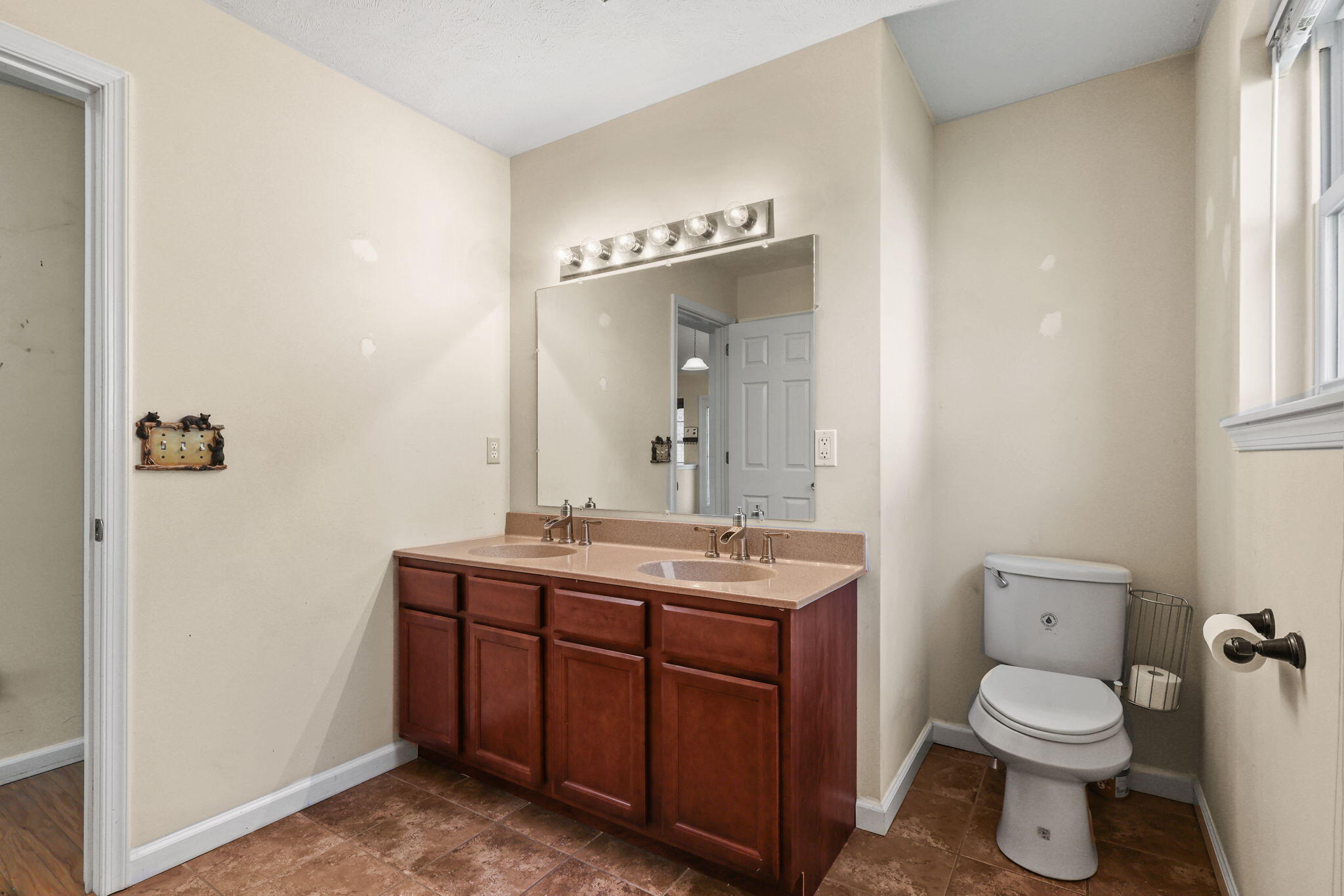 928 Astilbe Way, East Stroudsburg, Pennsylvania image 30