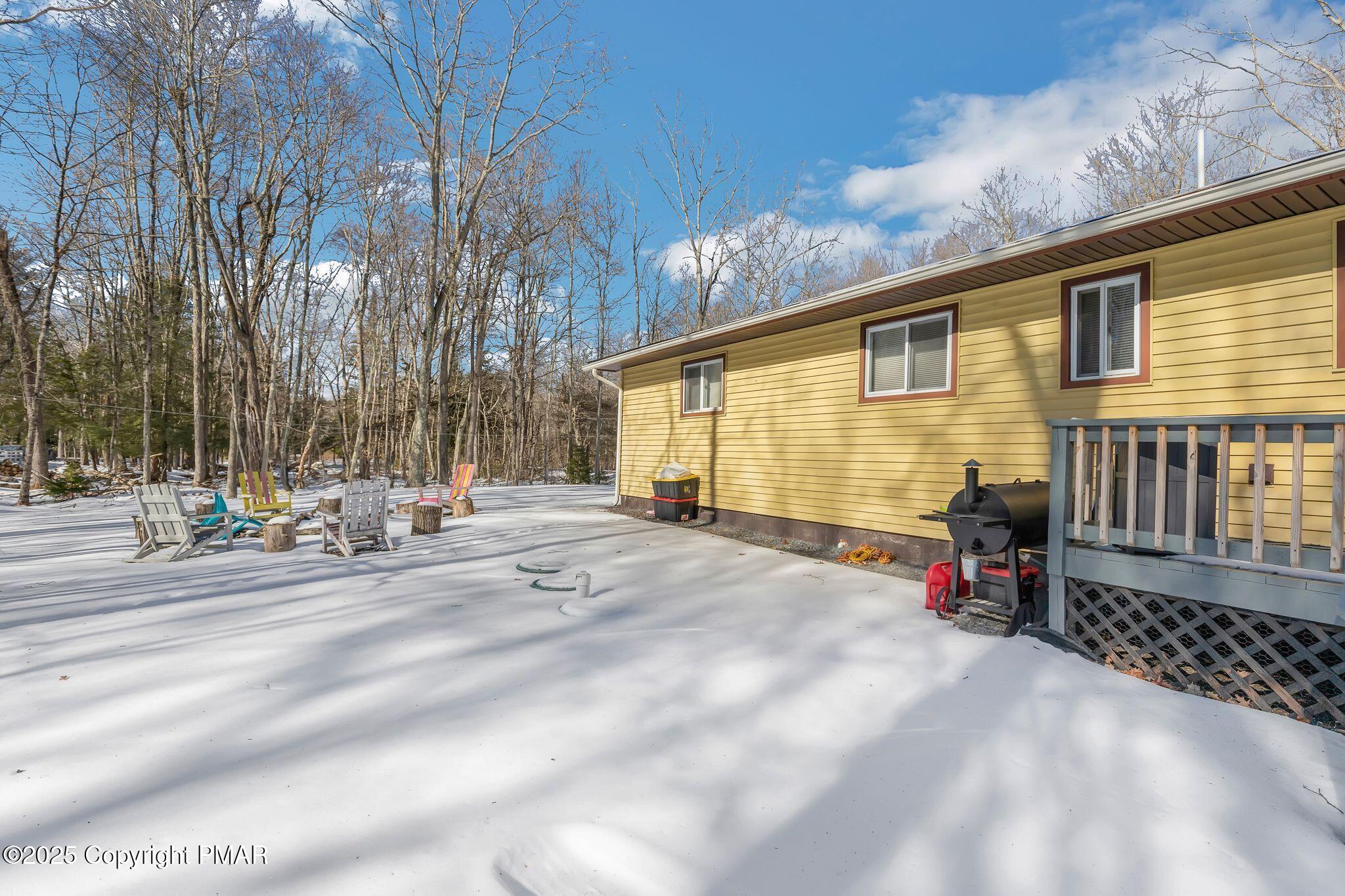 197 Wagner Way, Pocono Lake, Pennsylvania image 4