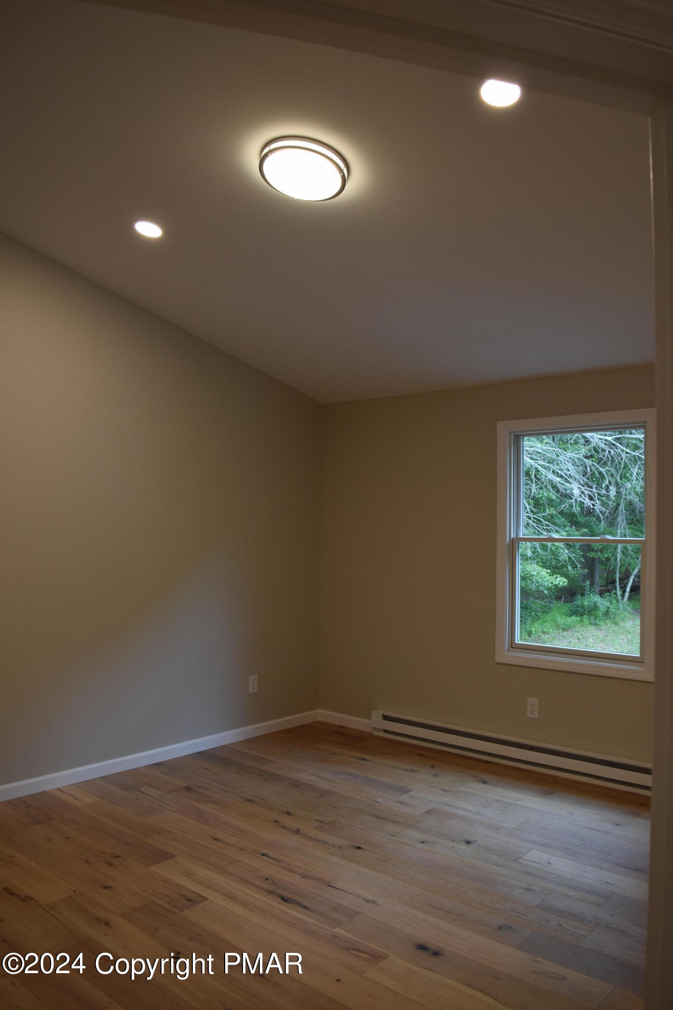 1183 Falls Road, Bushkill, Pennsylvania image 16