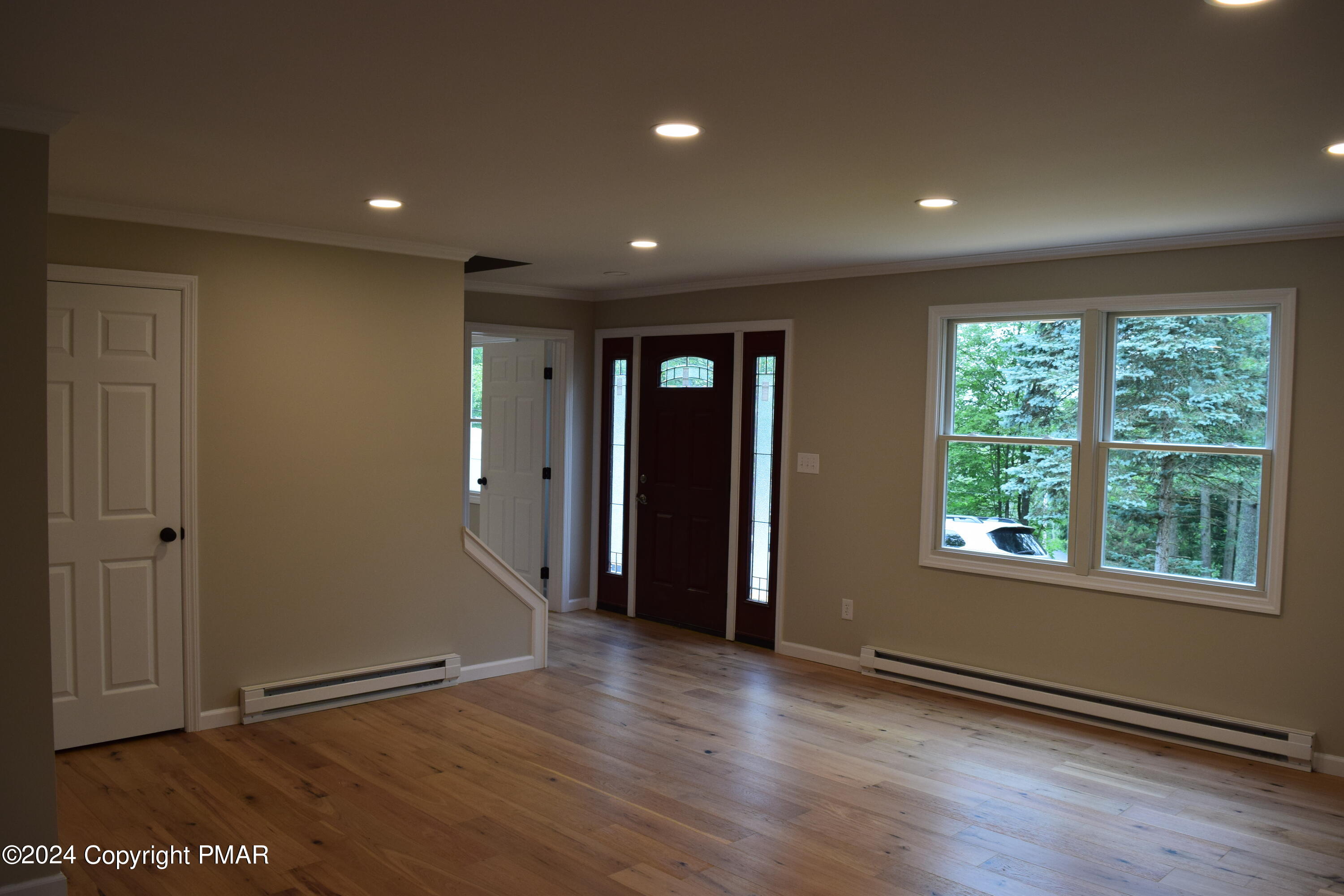 1183 Falls Road, Bushkill, Pennsylvania image 4