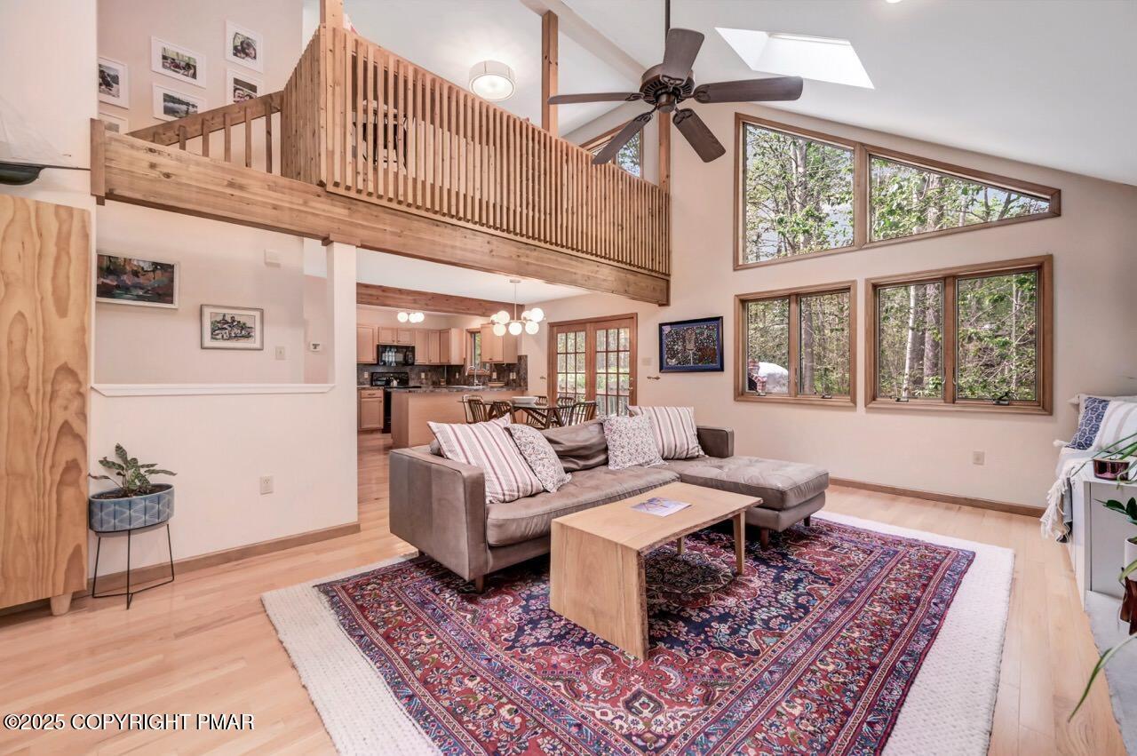 5581 Woodland Avenue