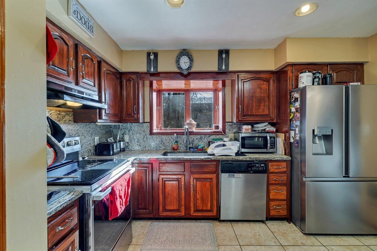 114 Hyland Drive, East Stroudsburg, Pennsylvania image 10