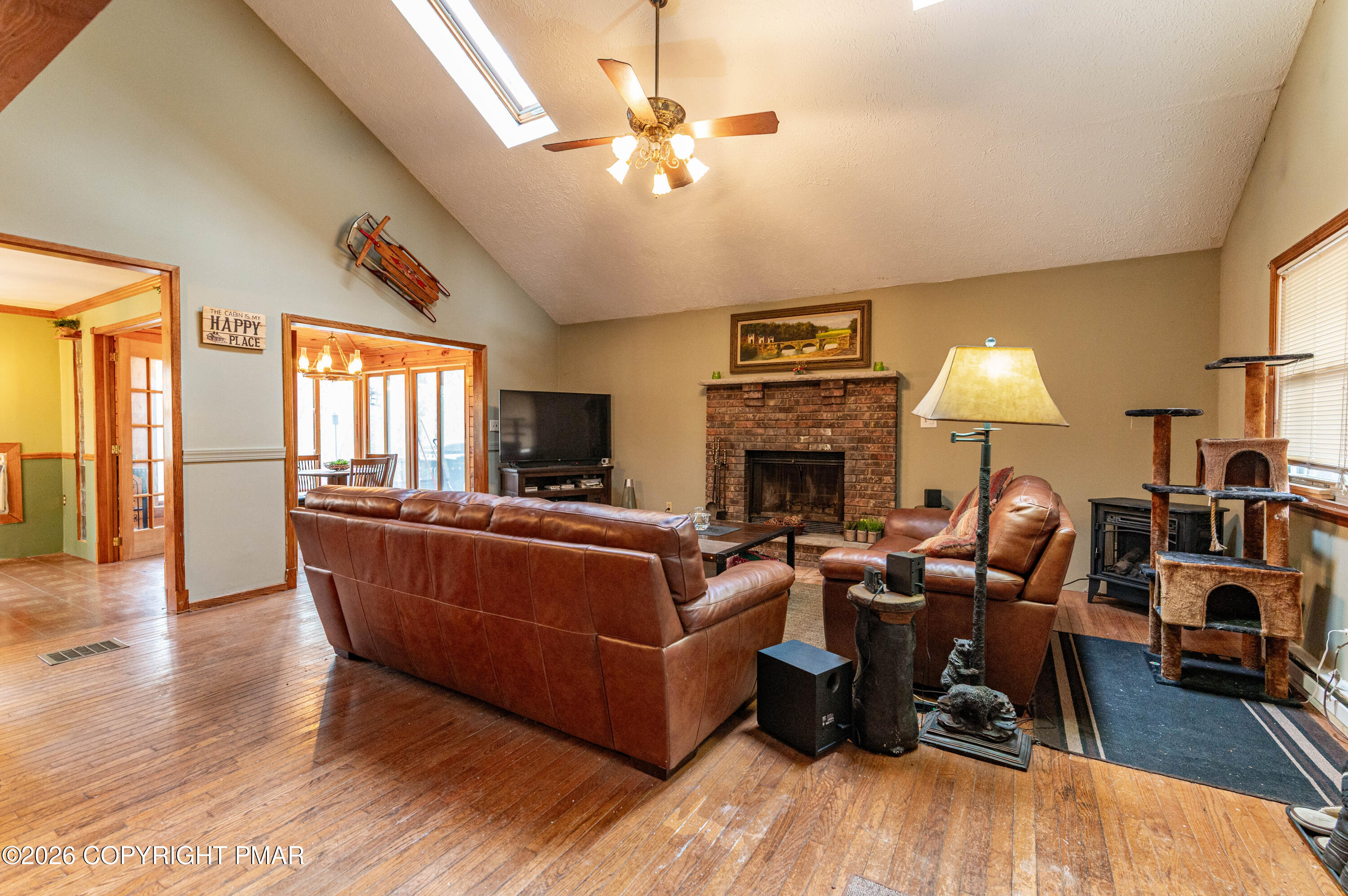 1328 Winding Way