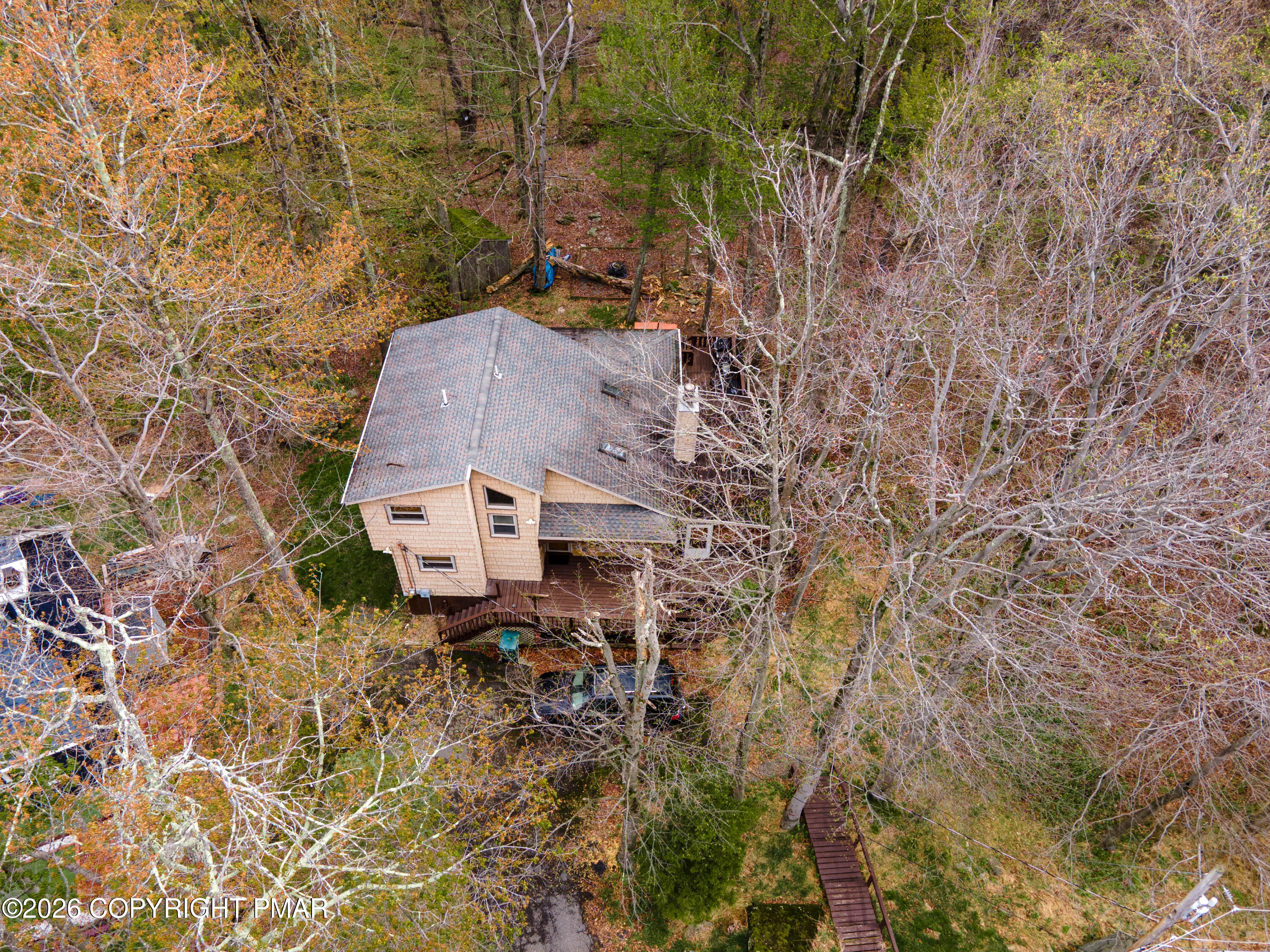 1328 Winding Way