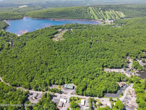1 S Lake Drive Lake Harmony PA 18624